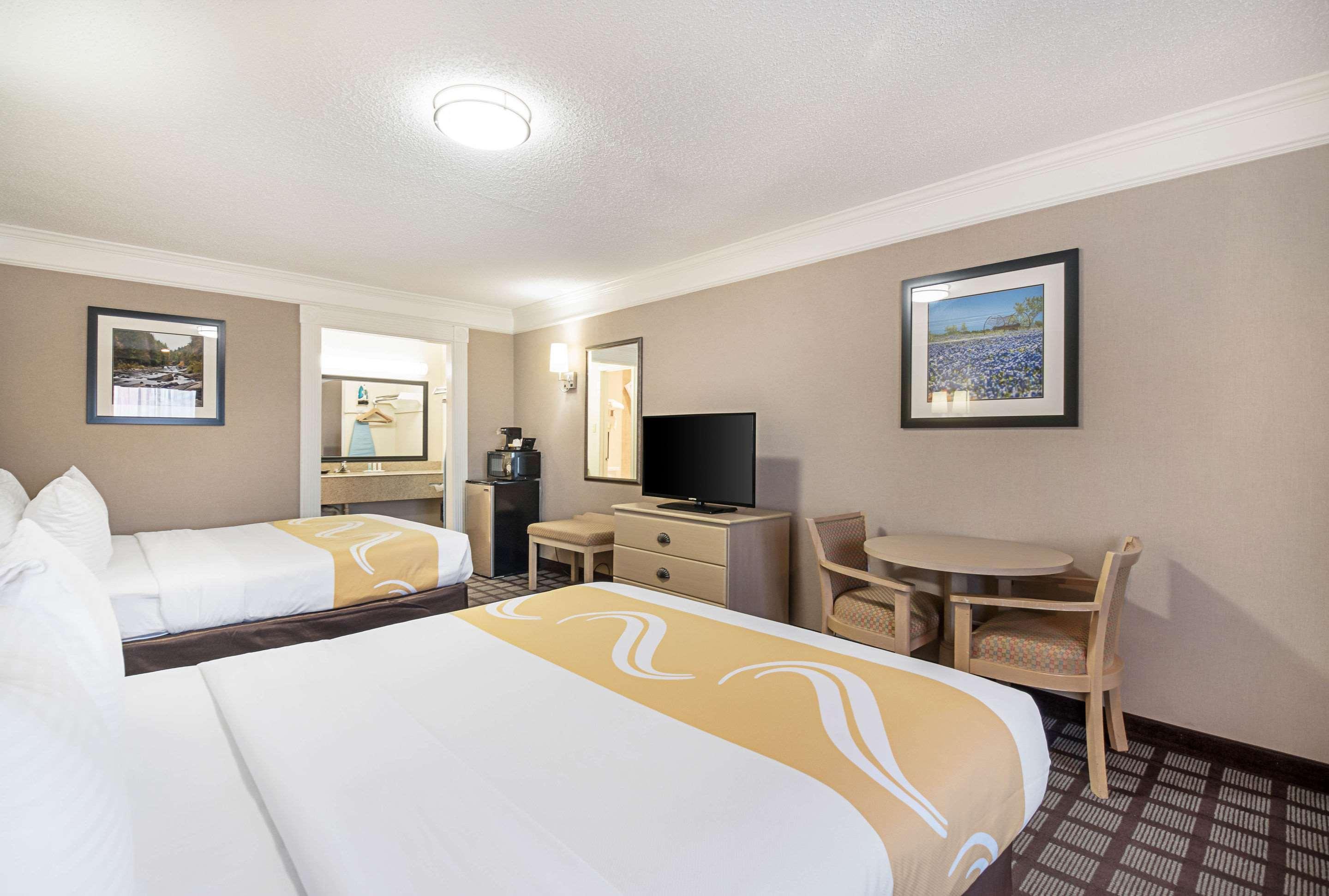 Quality Inn Near Lake Marble Falls Eksteriør billede