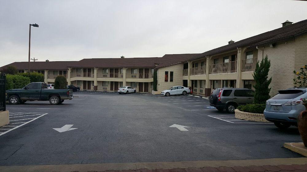 Quality Inn Near Lake Marble Falls Eksteriør billede